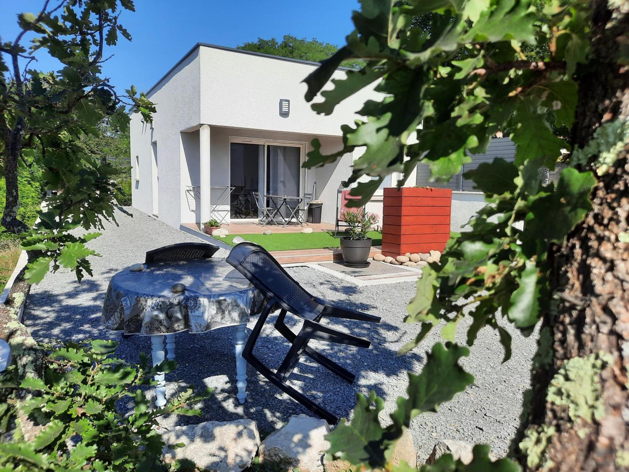 Villa Le Cocon Lussas Esterno foto